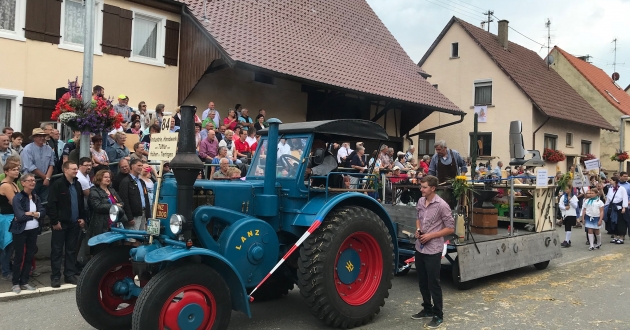 Umzug bei der 1250 Jahr Feier in Hartheim